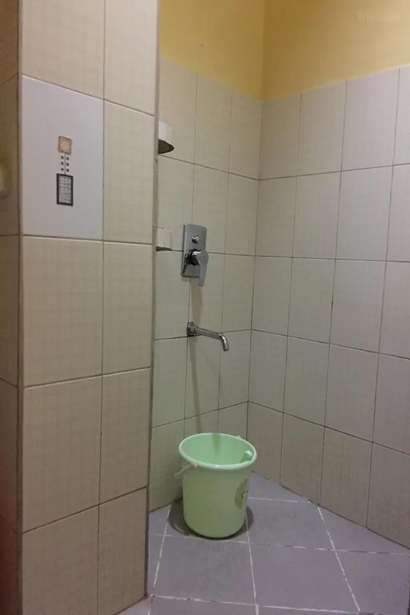 Luis Bay Travellers Lodge קורון מראה חיצוני תמונה