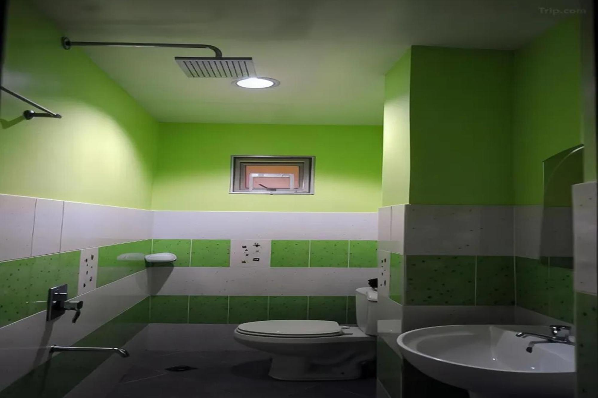 Luis Bay Travellers Lodge קורון מראה חיצוני תמונה