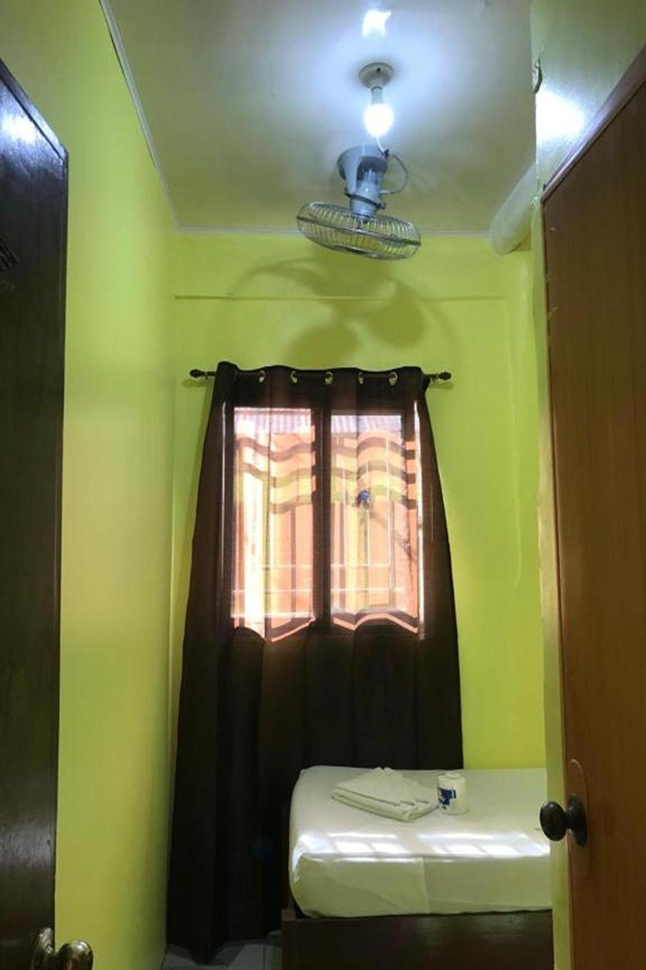 Luis Bay Travellers Lodge קורון מראה חיצוני תמונה