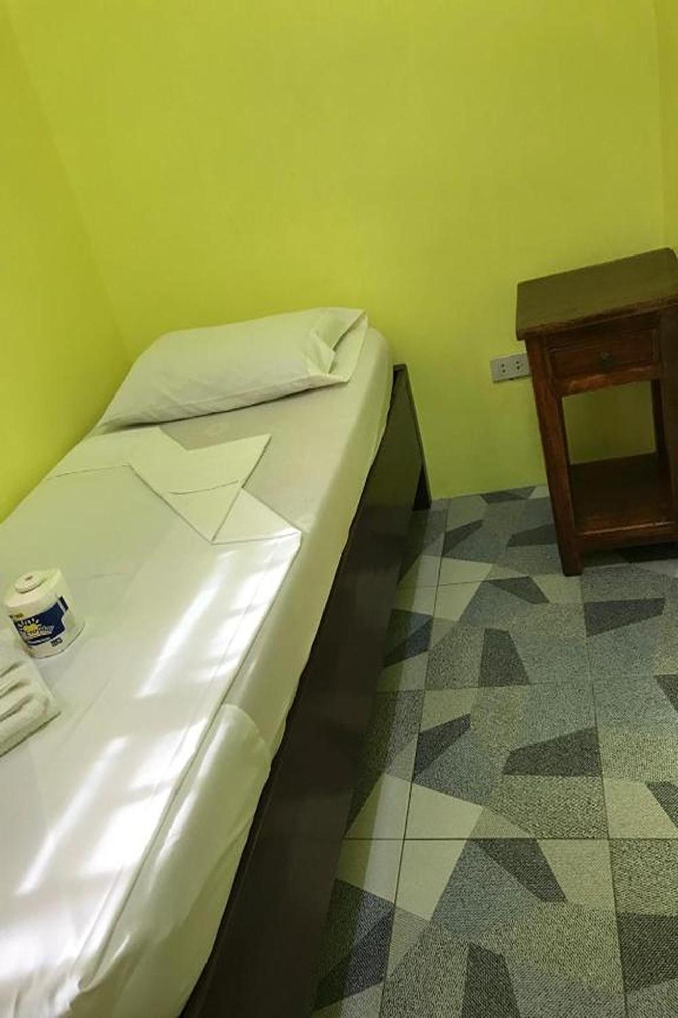Luis Bay Travellers Lodge קורון מראה חיצוני תמונה