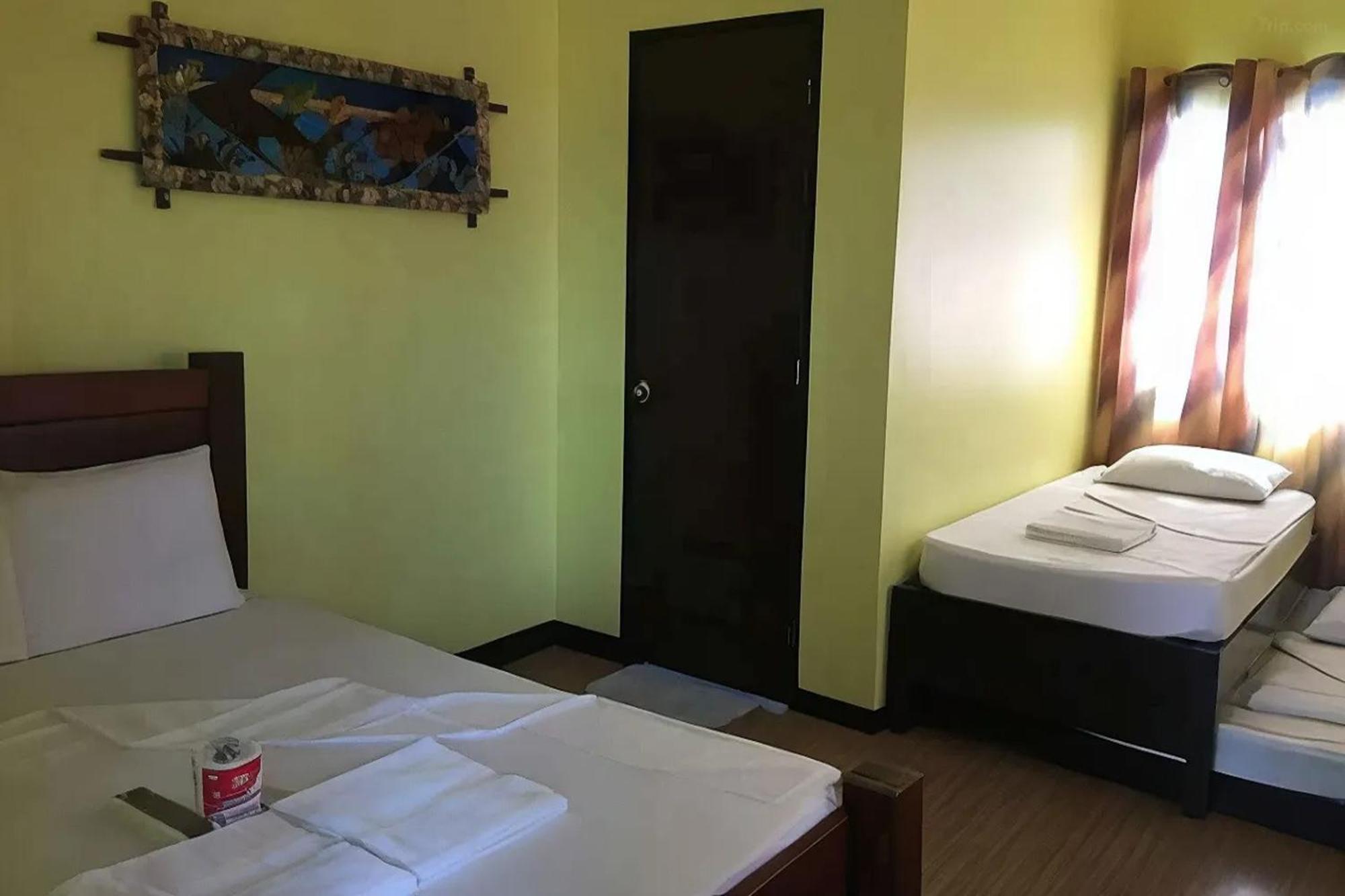 Luis Bay Travellers Lodge קורון מראה חיצוני תמונה