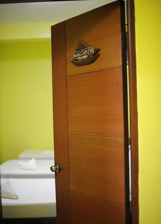 Luis Bay Travellers Lodge קורון מראה חיצוני תמונה