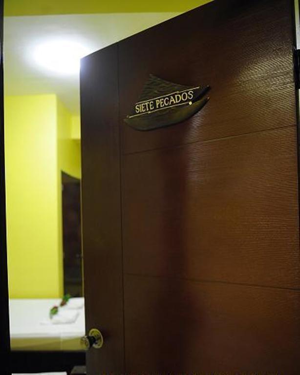 Luis Bay Travellers Lodge קורון מראה חיצוני תמונה