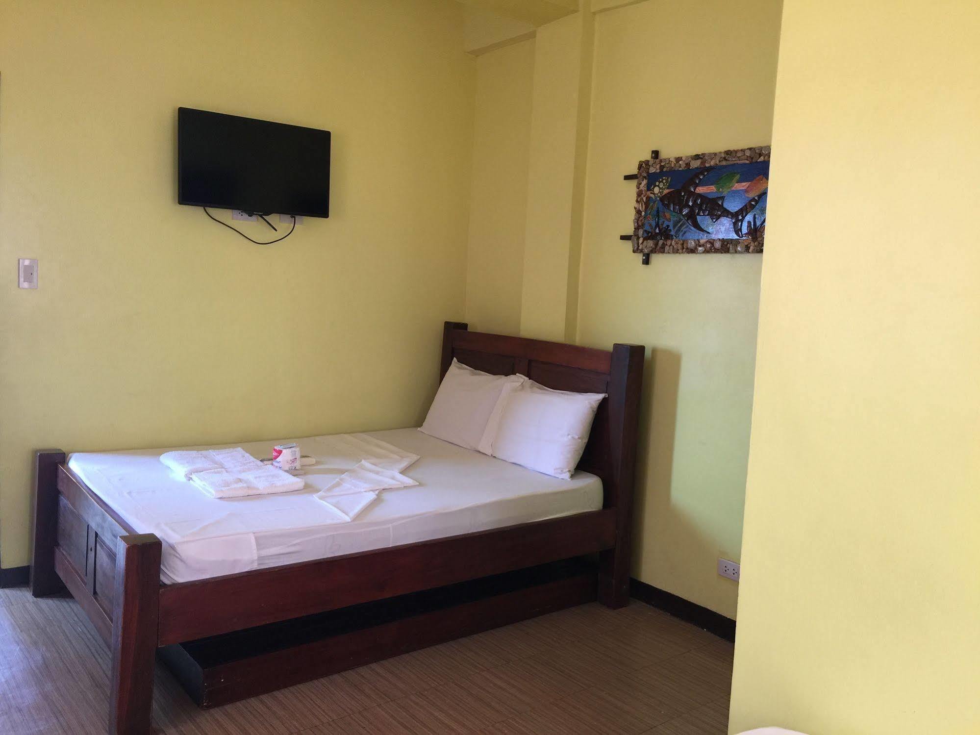 Luis Bay Travellers Lodge קורון מראה חיצוני תמונה